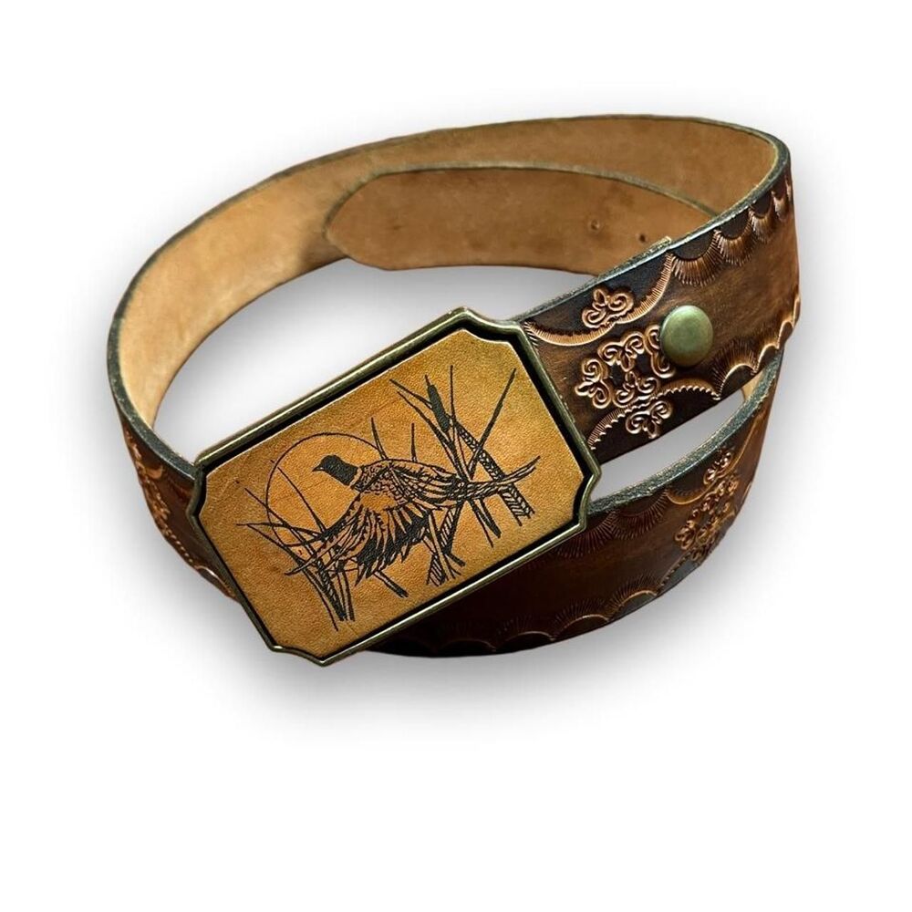 Women's Vintage-Inspired Embossed Brown Leather-Style Belt